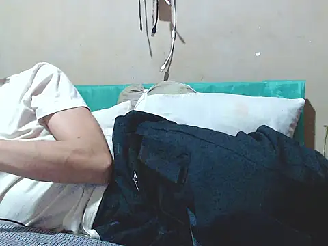 Latinopervs online show from 03-04-26, 05:57