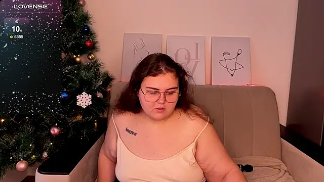 Curvy Jane online show from 12-15-24, 06:07