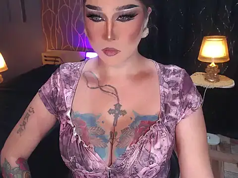 Snapshot of Transdomts4u chatting on 03-19-26, 03:49 Transdomts4u online show from 03-19-26, 03:49