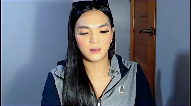 Snapshot of WONDERWOMAN2023 chatting on 12-16-24, 08:16 WONDERWOMAN2023 online show from 12-16-24, 08:16