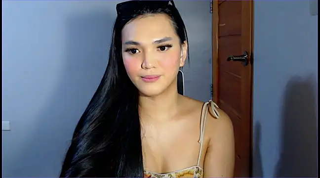 Snapshot of WONDERWOMAN2023 chatting on 12-26-24, 01:43 WONDERWOMAN2023 online show from 12-26-24, 01:43