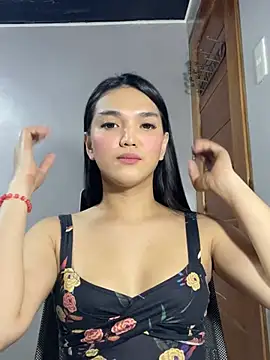 Snapshot of WONDERWOMAN2023 chatting on 02-03-25, 02:24 WONDERWOMAN2023 online show from 02-03-25, 02:24