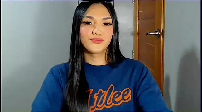 Snapshot of WONDERWOMAN2023 chatting on 03-20-25, 04:42 WONDERWOMAN2023 online show from 03-20-25, 04:42