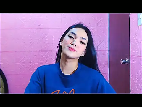 Snapshot of WONDERWOMAN2023 chatting on 10-04-25, 05:55 WONDERWOMAN2023 online show from 10-04-25, 05:55