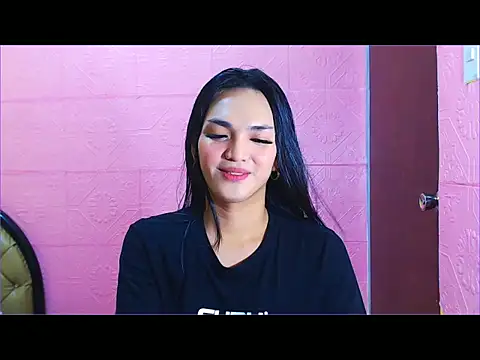 Snapshot of WONDERWOMAN2023 chatting on 10-09-25, 04:10 WONDERWOMAN2023 online show from 10-09-25, 04:10