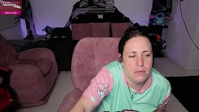 valery adams1 online show from 10-17-25, 04:15