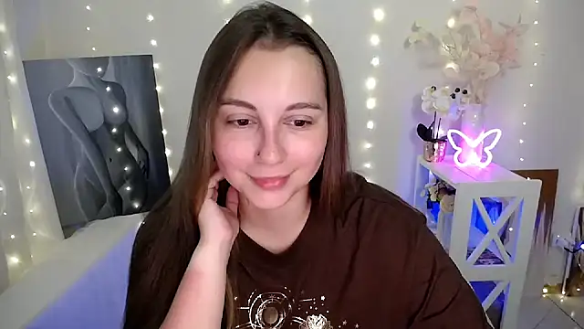 Snapshot of SweetPrincess_ chatting on 07-13-26, 05:54 SweetPrincess online show from 07-13-26, 05:54