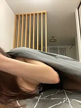 little belucci online show from 01-21-25, 06:34