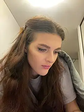 little belucci online show from 02-02-25, 07:46