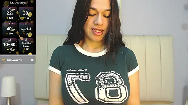 amy le01 online show from 12-15-25, 01:48