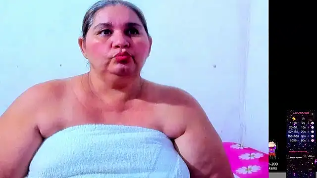 Snapshot of BBW_Michelle chatting on 11-04-25, 03:16 BBW Michelle online show from 11-04-25, 03:16