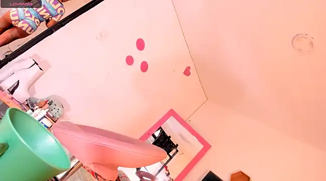 Sofia waltonx online show from 02-24-25, 02:58