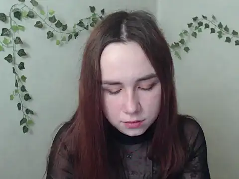 VeryVeryVeryShy  online show from 03-25-26, 06:30