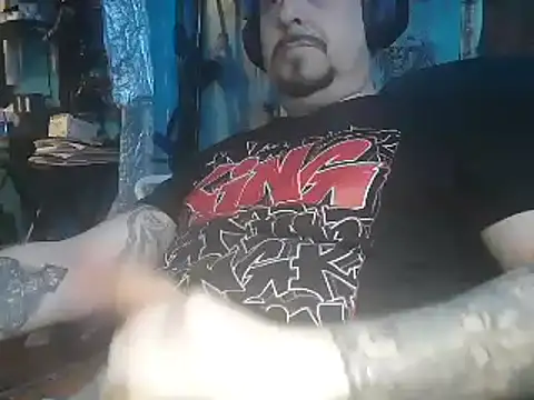 Snapshot of faded206 chatting on 01-10-25, 06:53 faded206 online show from 01-10-25, 06:53