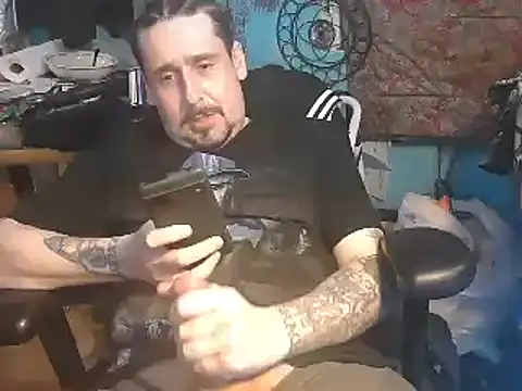 Snapshot of faded206 chatting on 03-21-25, 09:12 faded206 online show from 03-21-25, 09:12