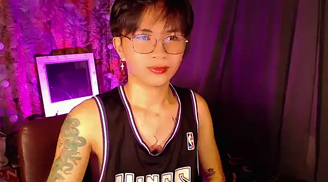 Sexy Handsome Drex online show from 12-10-24, 01:00