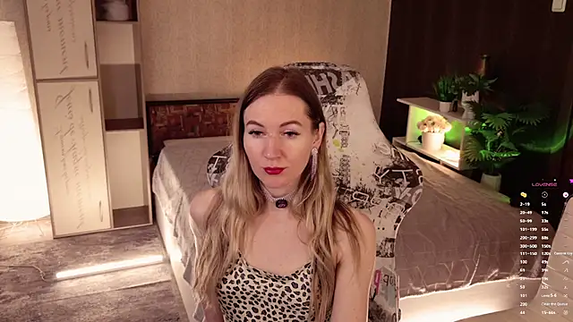 Snapshot of Hello_Lisha chatting on 07-14-26, 07:13 Hello Lisha online show from 07-14-26, 07:13