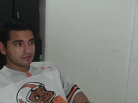 Snapshot of kylian_07 chatting on 11-10-25, 02:10 kylian 07 online show from 11-10-25, 02:10