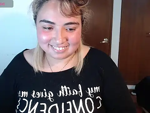 yini angel online show from 06-06-26, 01:11