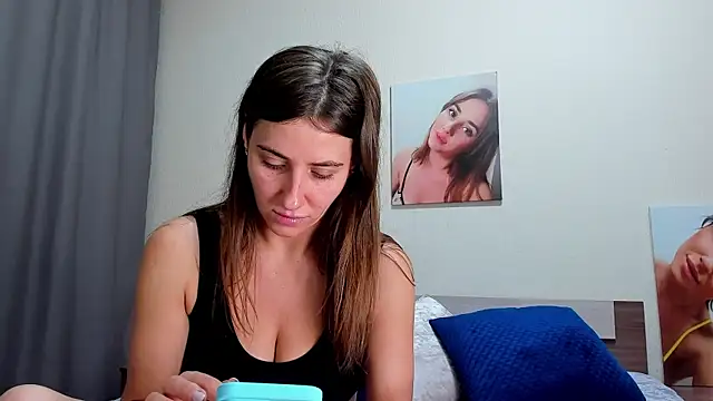 Squishy Goddess online show from 02-10-25, 04:19