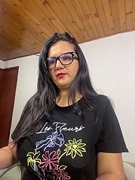 SWEETLILY18 online show from 07-17-26, 12:56