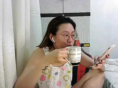 crizzybel online show from 03-22-25, 03:53