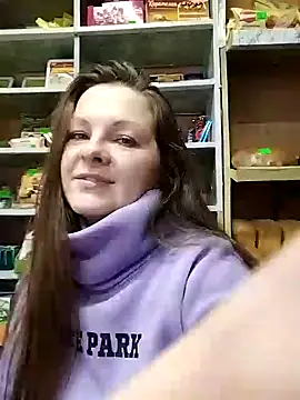 Snapshot of Marla_Singerrr chatting on 01-04-25, 08:28 Marla Singerrr online show from 01-04-25, 08:28