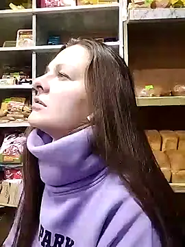 Snapshot of Marla_Singerrr chatting on 01-04-25, 11:43 Marla Singerrr online show from 01-04-25, 11:43