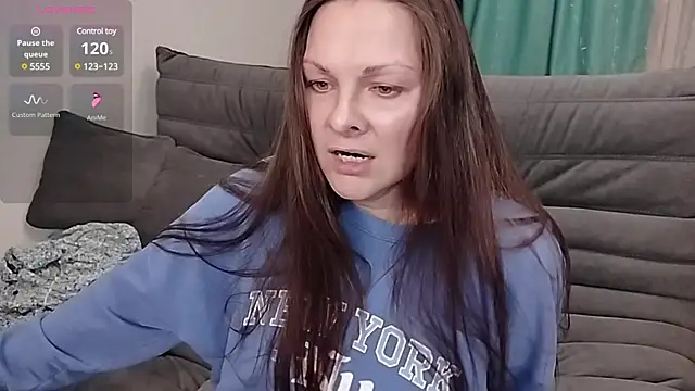 Snapshot of Marla_Singerrr chatting on 03-05-25, 07:38 Marla Singerrr online show from 03-05-25, 07:38
