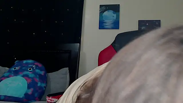 ToxicLilly online show from 12-14-24, 08:23