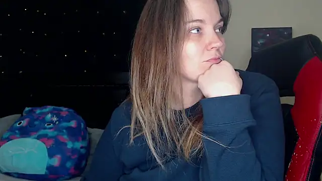 ToxicLilly online show from 12-19-24, 08:34