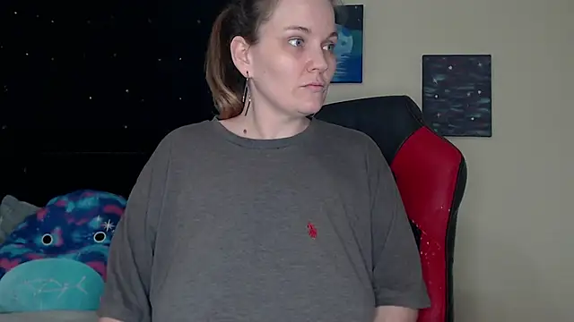 ToxicLilly online show from 12-30-24, 08:54