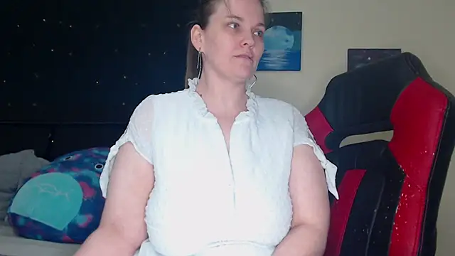 ToxicLilly online show from 12-31-24, 11:53