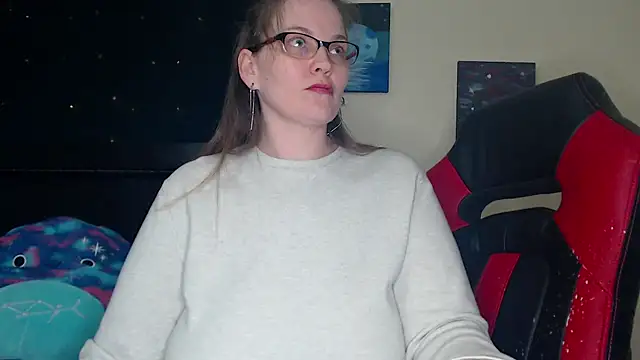 ToxicLilly online show from 01-02-25, 12:13