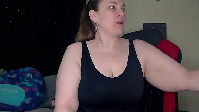 ToxicLilly online show from 01-19-25, 09:01