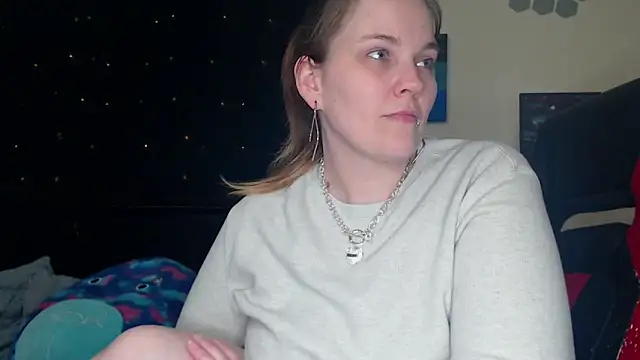 ToxicLilly online show from 02-21-25, 07:23