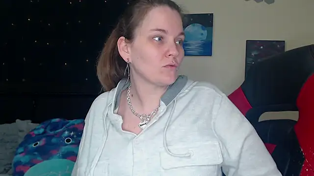 ToxicLilly online show from 03-01-25, 10:13