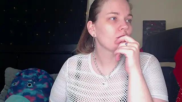 ToxicLilly online show from 03-19-25, 08:23