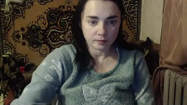 Snapshot of AlisaLaDiva chatting on 12-23-24, 09:08 AlisaLaDiva online show from 12-23-24, 09:08