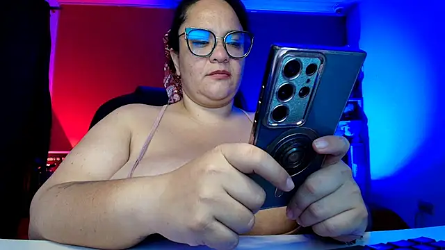 lulubigtitts1 online show from 10-05-25, 02:32