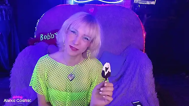 Alexa Cosmic online show from 04-01-26, 11:46