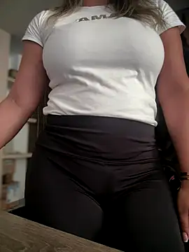 ValeryGrey online show from 10-14-25, 09:37