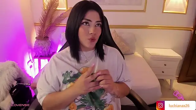 lucy26  online show from 03-02-25, 05:12