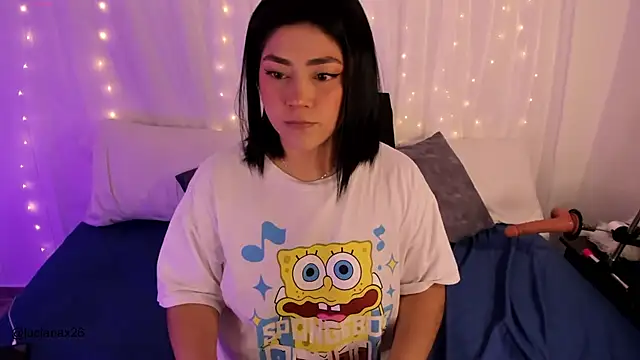 lucy26  online show from 10-26-25, 12:05