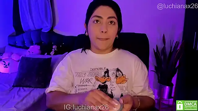 lucy26  online show from 04-17-26, 03:09