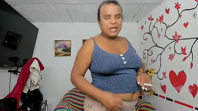 Snapshot of luciana_osorno chatting on 07-17-26, 02:18 luciana osorno online show from 07-17-26, 02:18