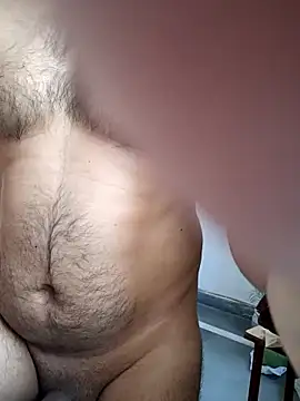 Snapshot of mahi-singh43 chatting on 03-08-25, 05:49 mahi-singh43 online show from 03-08-25, 05:49