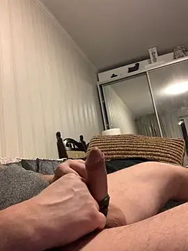 Snapshot of GHsveter chatting on 02-09-25, 05:11 GHsveter online show from 02-09-25, 05:11