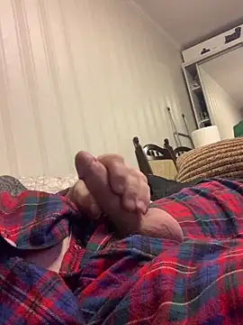 Snapshot of GHsveter chatting on 03-11-25, 07:03 GHsveter online show from 03-11-25, 07:03