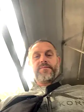 Snapshot of GHsveter chatting on 09-24-25, 09:56 GHsveter online show from 09-24-25, 09:56